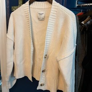 Abercrombie and Fitch NWOT Cream Cardigan Super Soft S